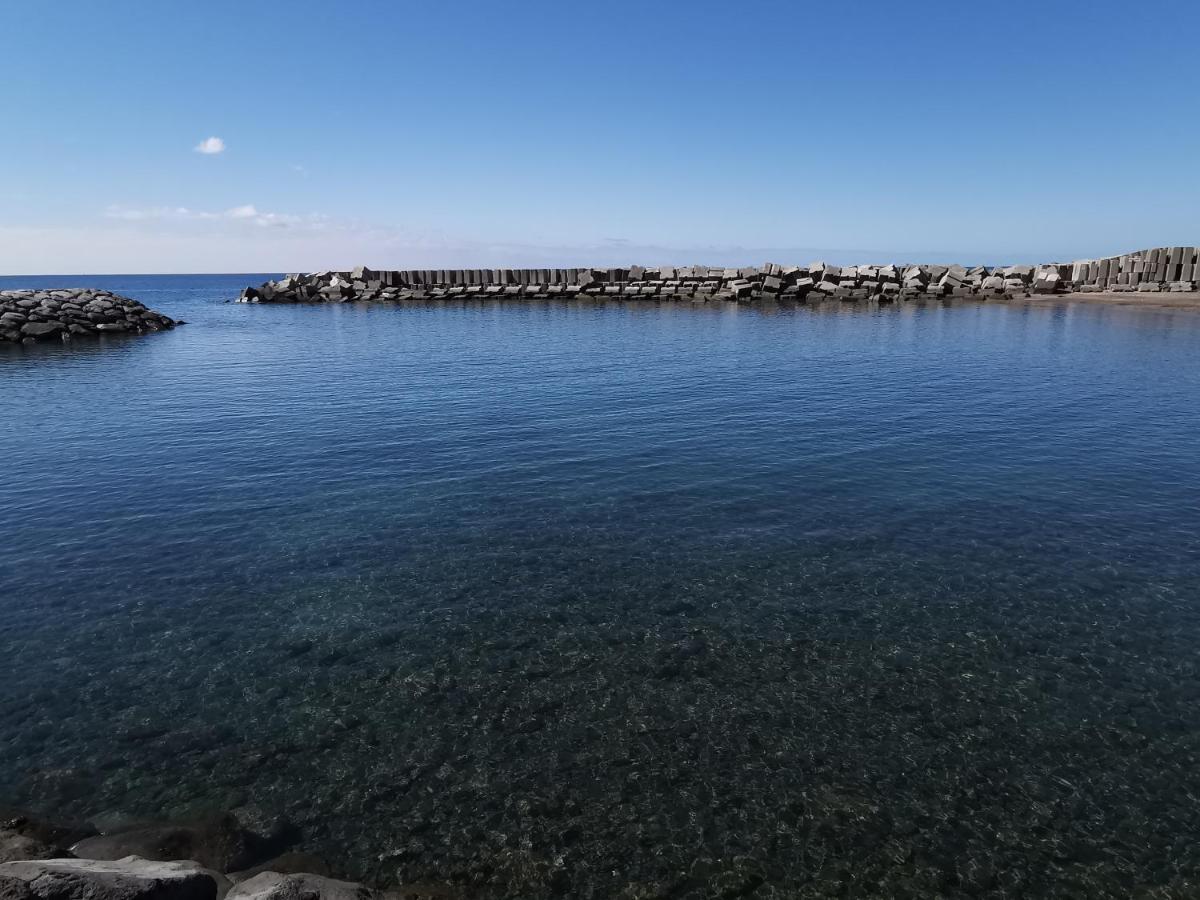 Charming Studios in Calheta Beach - Villa Esmeralda Esterno foto