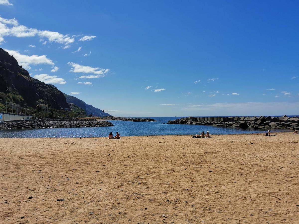 Charming Studios in Calheta Beach - Villa Esmeralda Esterno foto