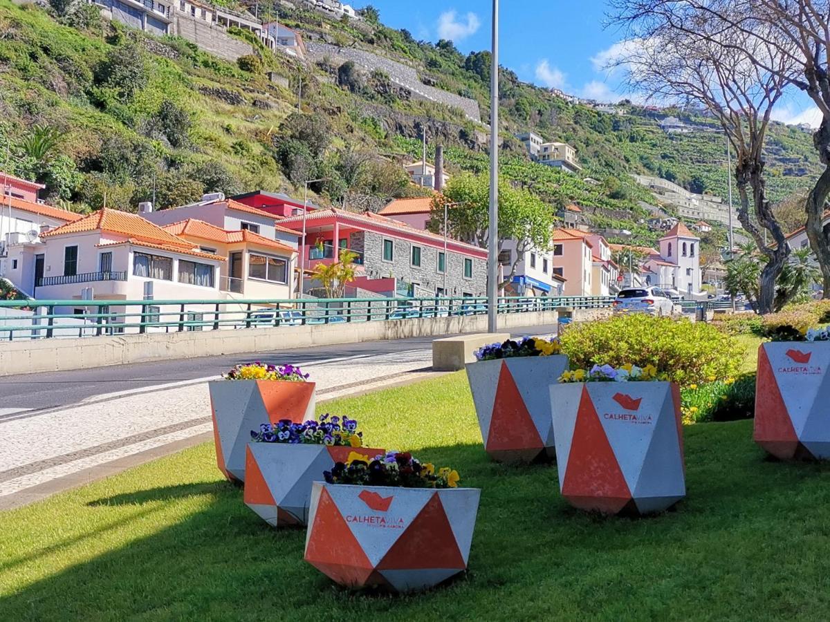 Charming Studios in Calheta Beach - Villa Esmeralda Esterno foto